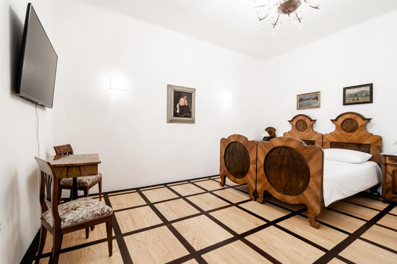 Grad Strmol Villa Cerklje na Gorenjskem Exterior foto